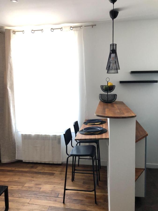 Appartement Cosy Et De Bon Standing Фонтене-су-Буа Екстер'єр фото